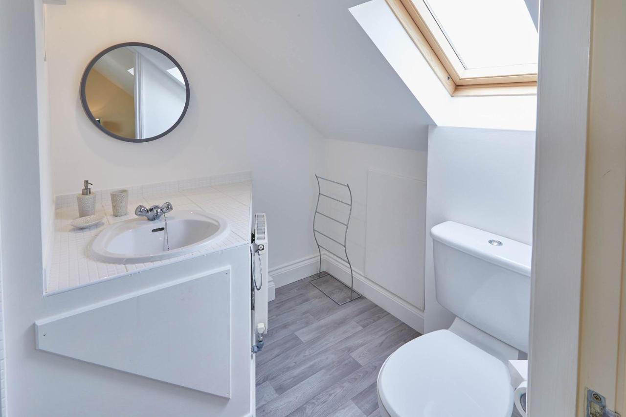 Host & Stay - The Railway Retreat Whitby Eksteriør billede